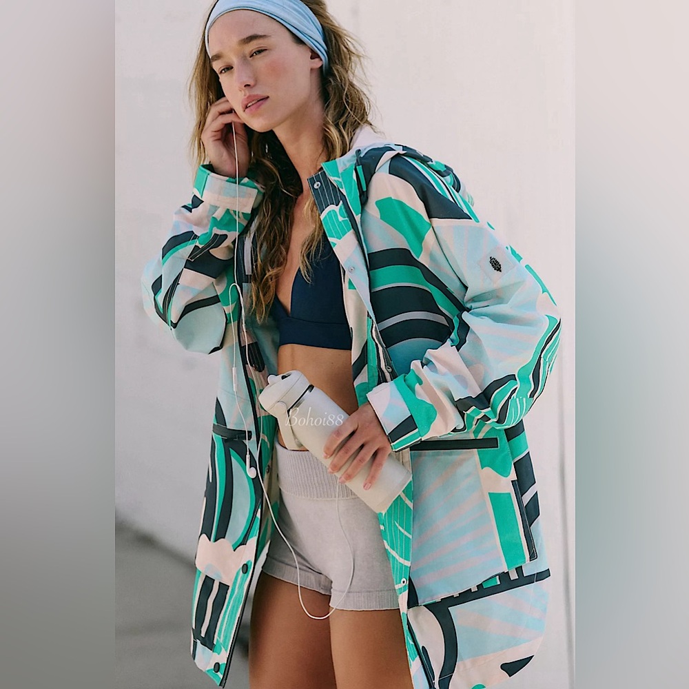 NEW Free People Singin' In The Rain Printed
Packable Jacket